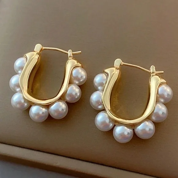1 Pair Of Japanese And Korean Style Sweet And Gentle Elegant Pearl Earrings - Picture 1 of 4